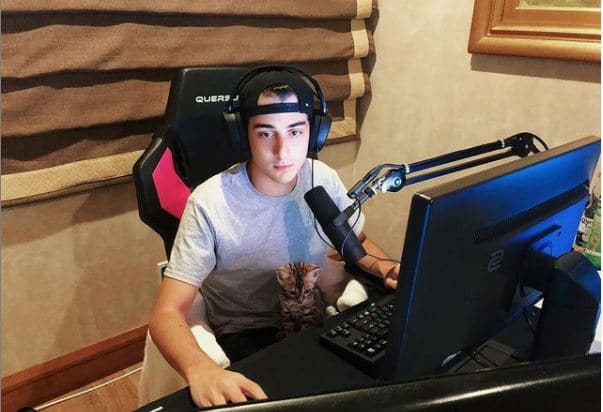 Cloakzy Net Worth
