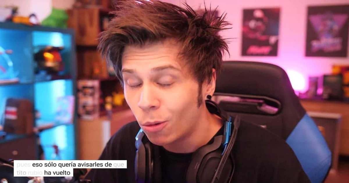 twitch streamer el rubius sits in gaming chair 