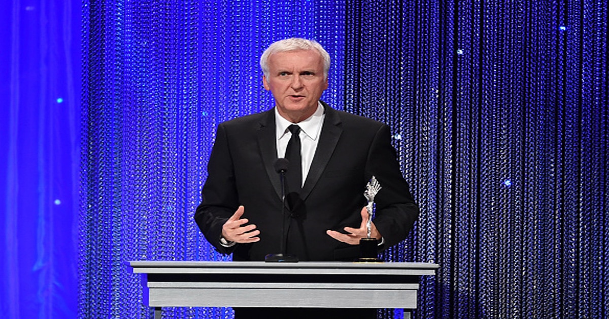  James Cameron accepts the Prince Rainier III Award