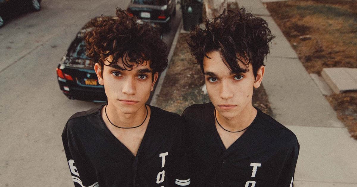 tiktokers lucas and marcus dobre-mofid pose in matching outfits