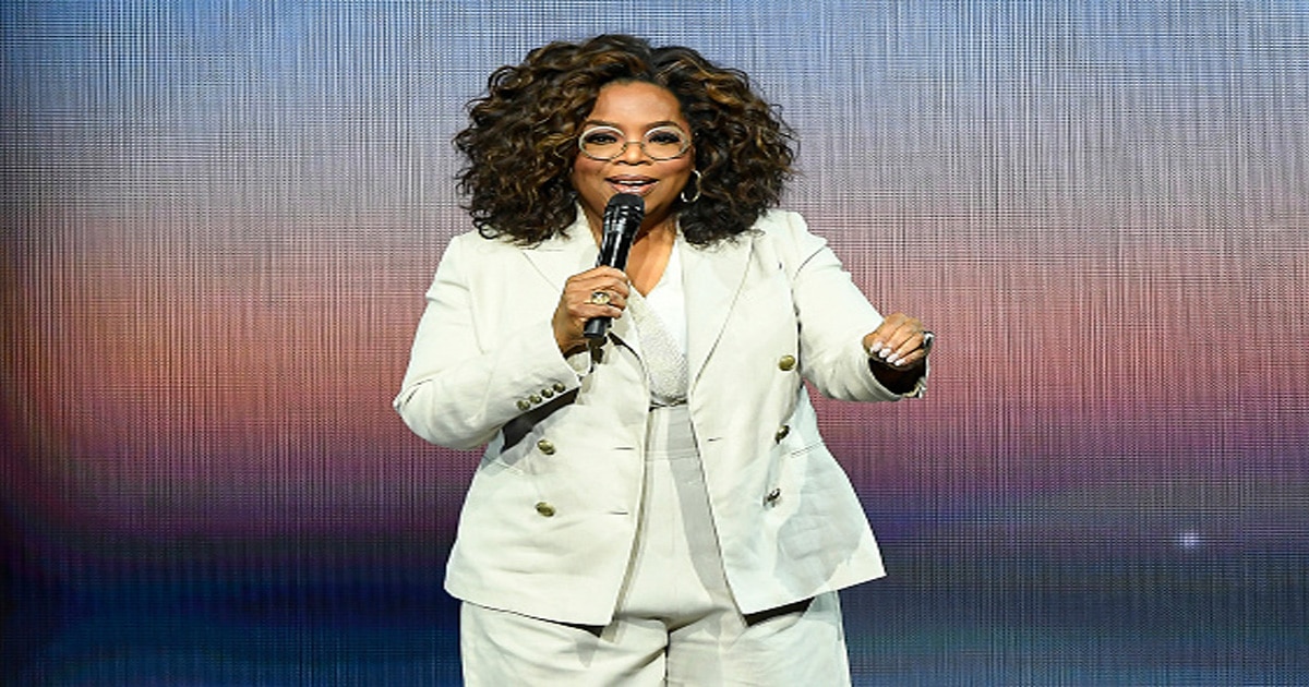 Oprah Winfrey speaks during Oprah's 2020 Vision: Your Life in Focus Tour 