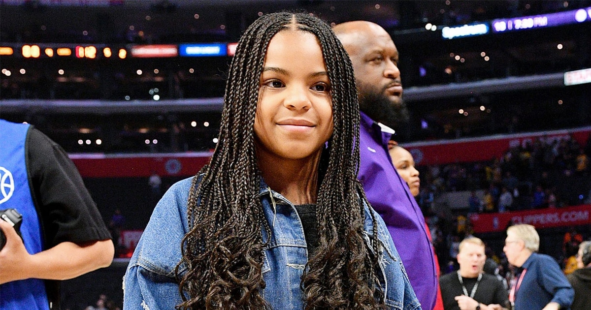 richest kids blu ivy carter attends los angeles lakers game