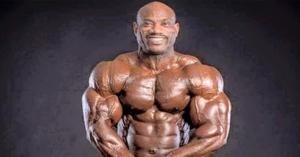 richest bodybuilders dexter jackson flexes for image