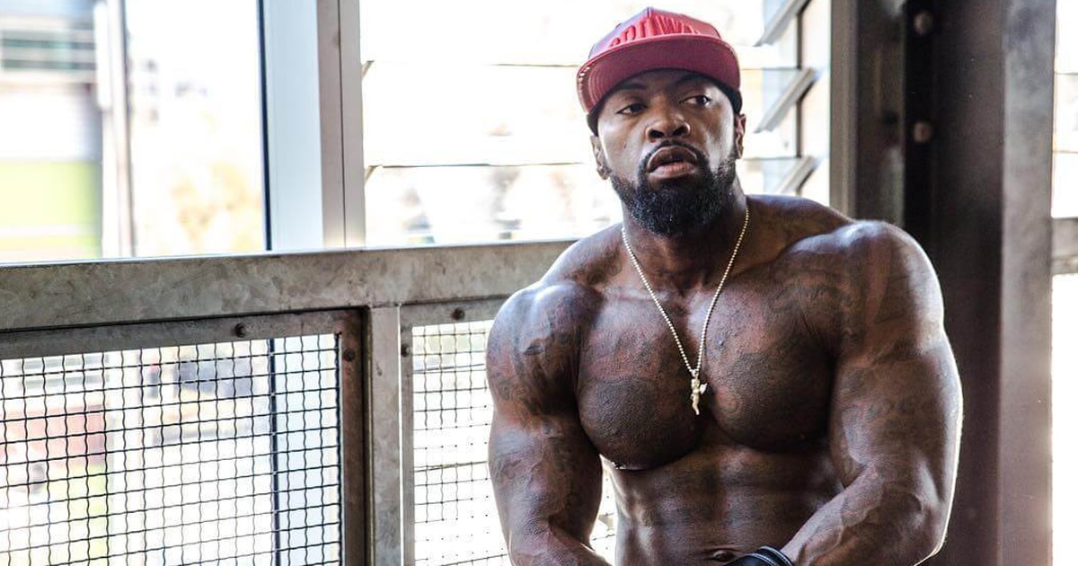 richest bodybuilders mike rashid poses for livekindly article