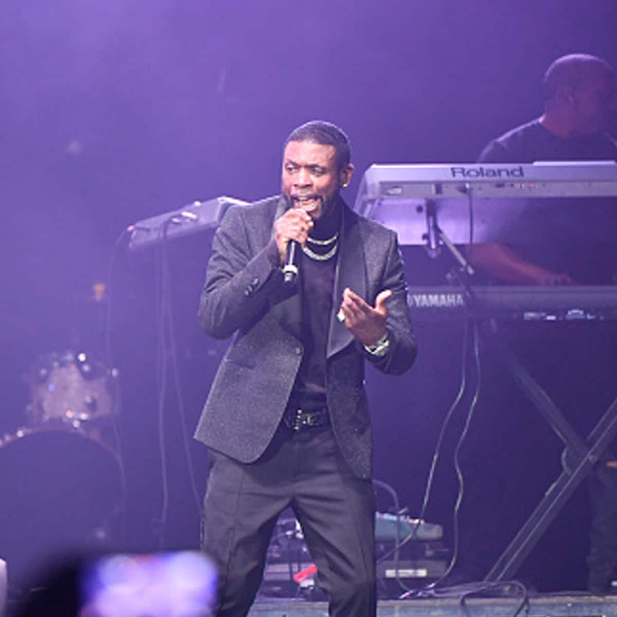 Keith Sweat performs onstage during Bobby Dee Presents RNB Rewind #9 Concert