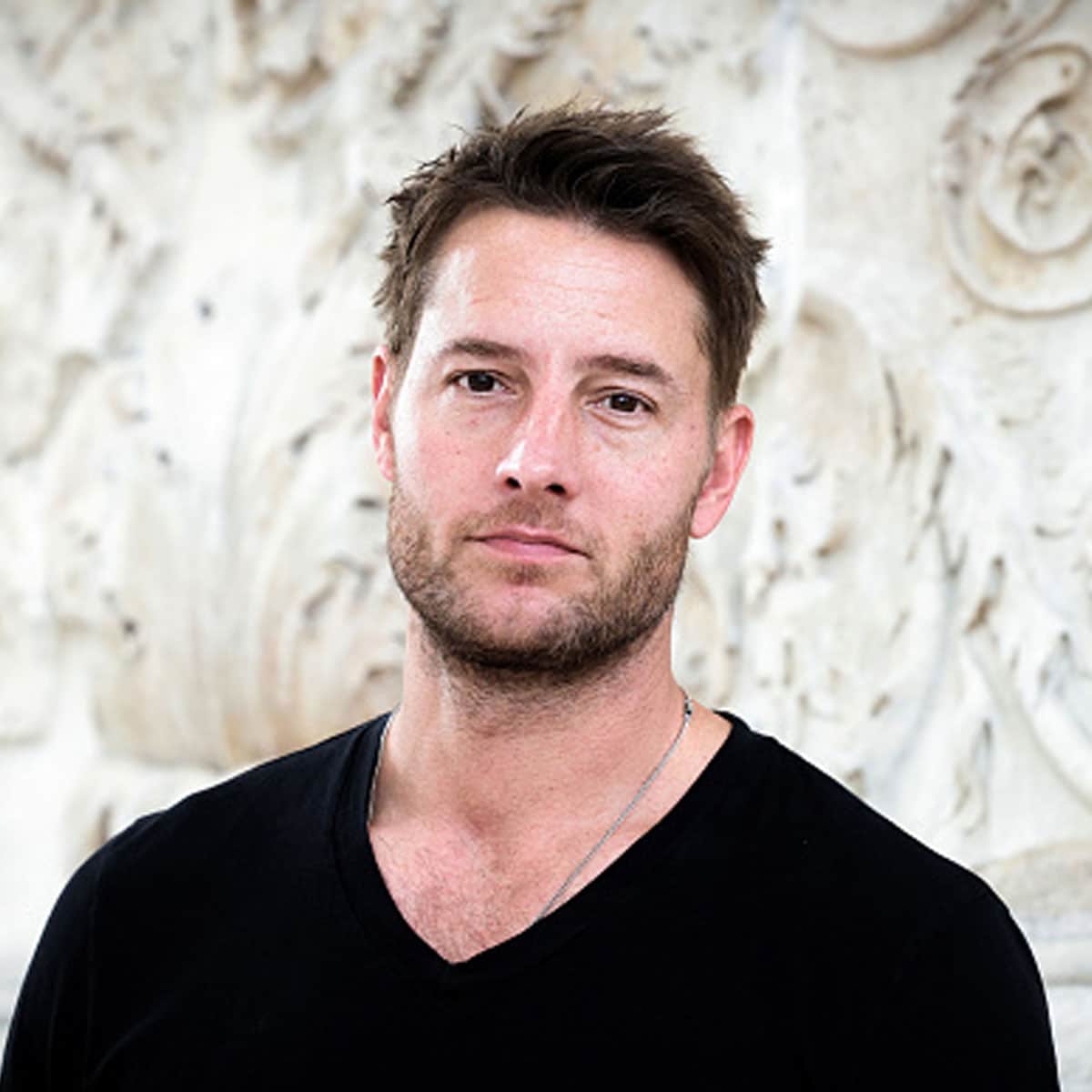 Justin Hartley poses during "Filming Italy: Il Cinema Incontra L'Arte"
