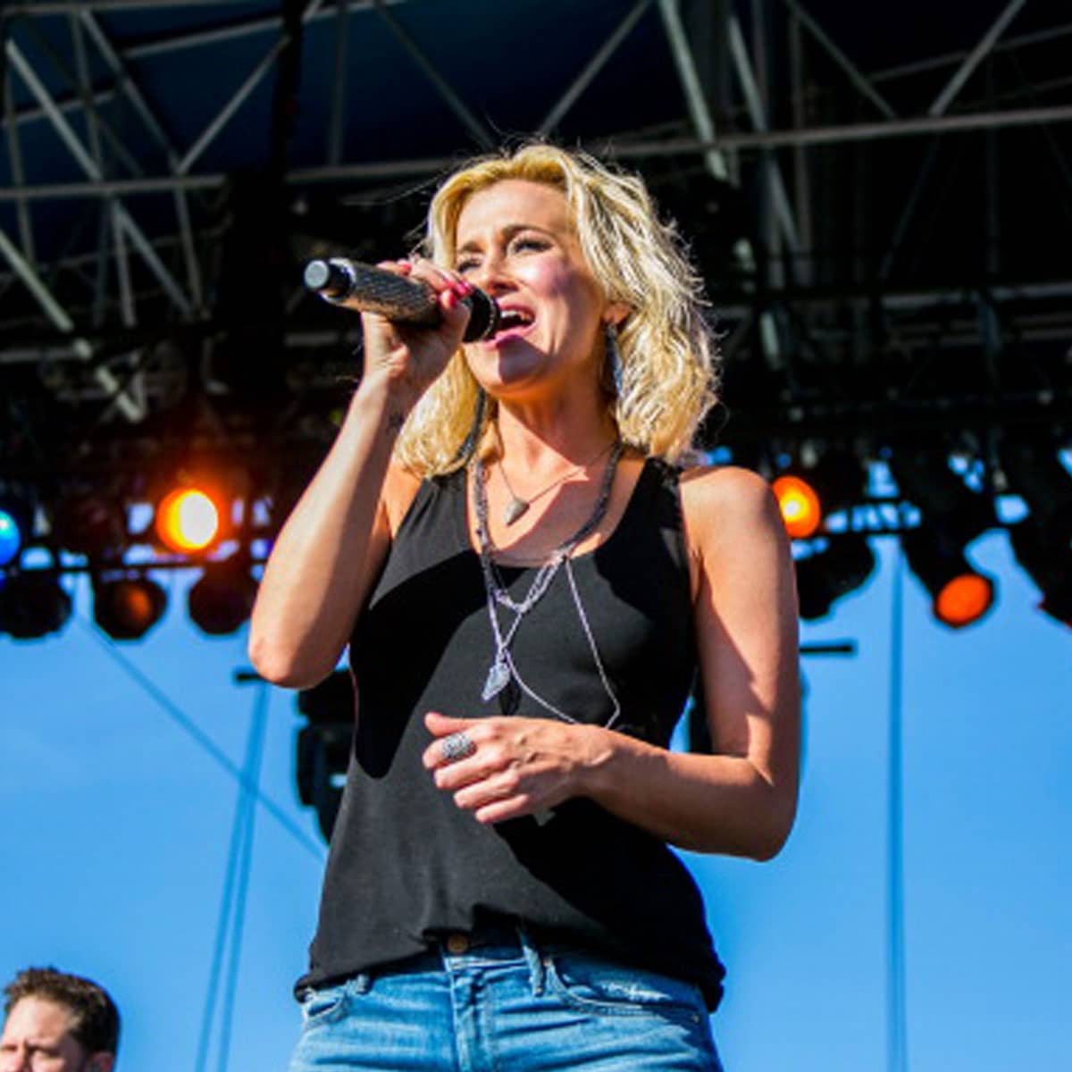 Kellie Pickler performs during the 2014 WYCD Downtown Hoedown