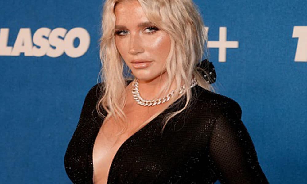 Кеша 2023. Kesha 2022. Кеша певица 2022.