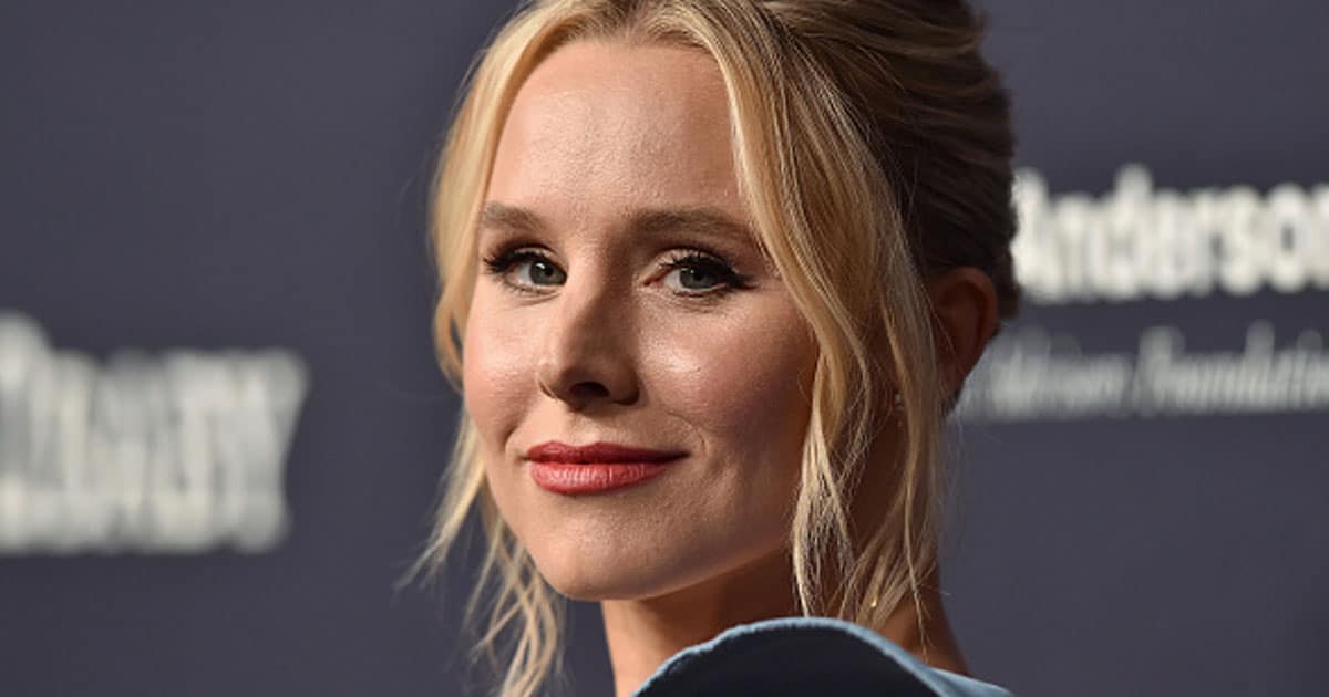  Kristen Bell attends the 2017 Baby2Baby Gala at 3LABS 