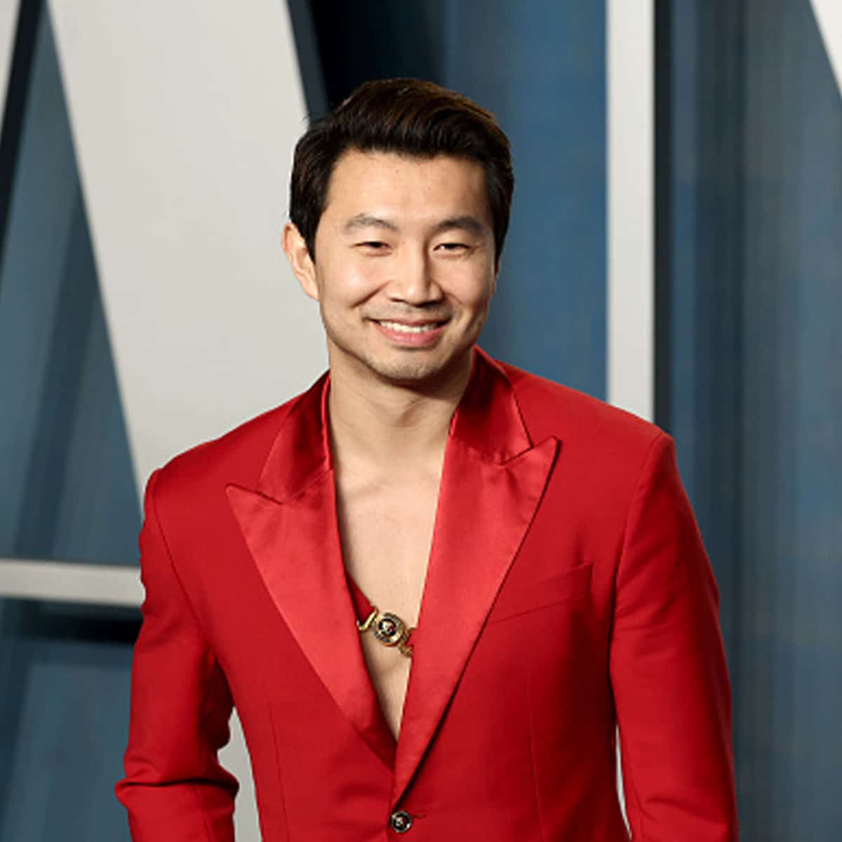 Simu Liu attends the 2022 Vanity Fair Oscar Party hosted by Radhika Jones
