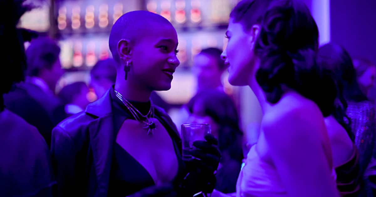 Willow Smith and Diana Silvers attend the 2022 Vanity Fair Oscar Party
