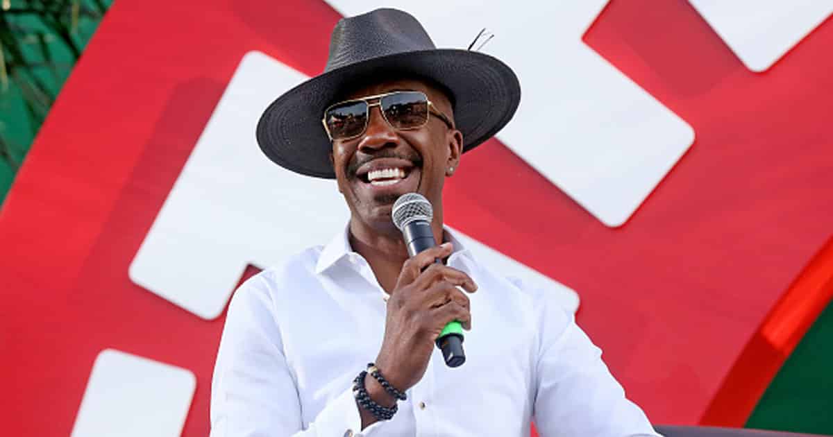 JB Smoove performs onstage during Blockbuster Trivia Game Night, presented by Netflix is a Joke