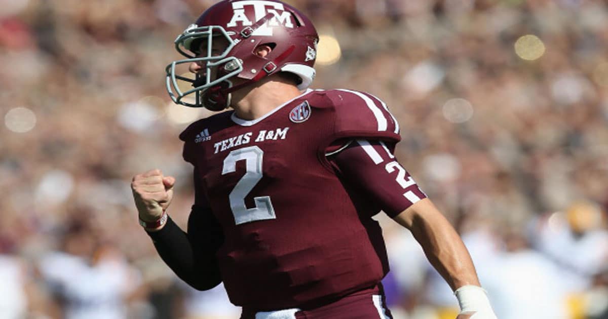 Johnny Manziel #2 of the Texas A&M Aggies at Kyle Field on October 20, 2012 