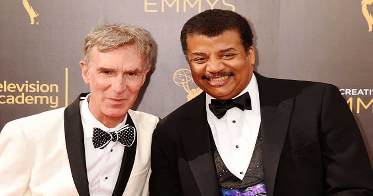 Bill Nye (L) and astrophysicist/cosmologist Neil deGrasse Tyson attend the 2016 Creative Arts Emmy Awards 