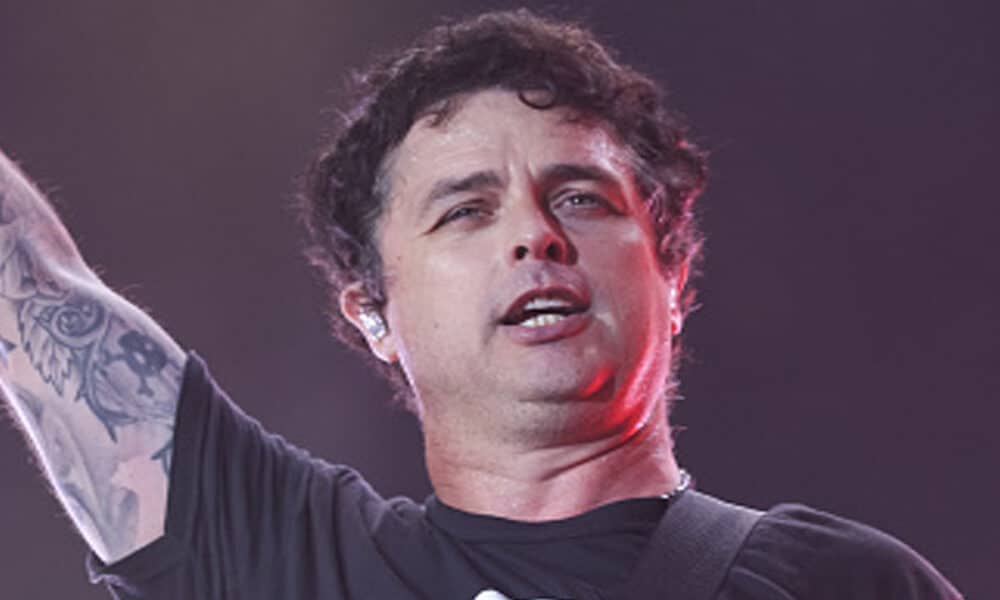 Billie Joe Armstrong Net Worth, Age, Bio, Wife, and Twitter